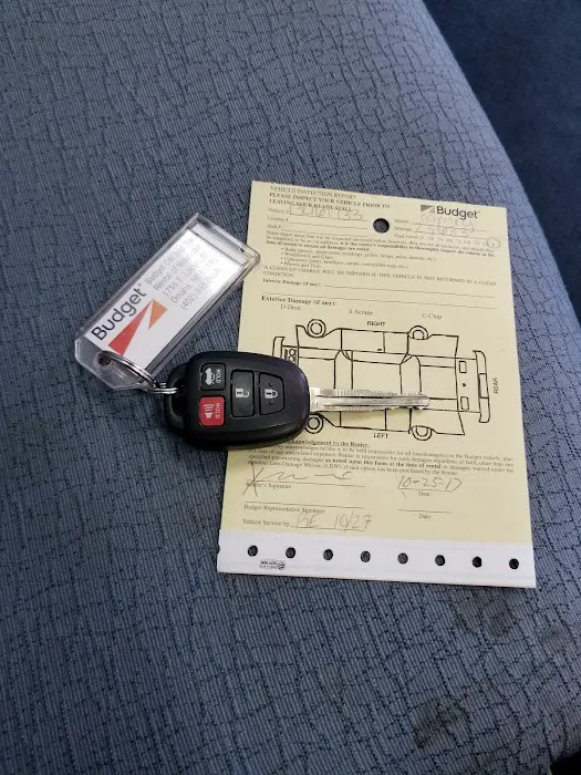 Budget Car and Truck Rental Picture 7