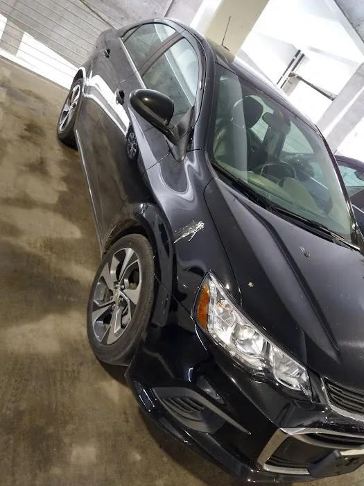 Thrifty Car Rental - Omaha - Eppley Airfield Picture 5