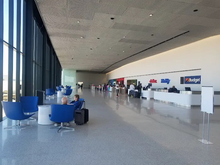 Hertz Car Rental - Omaha Eppley Airport Picture 8