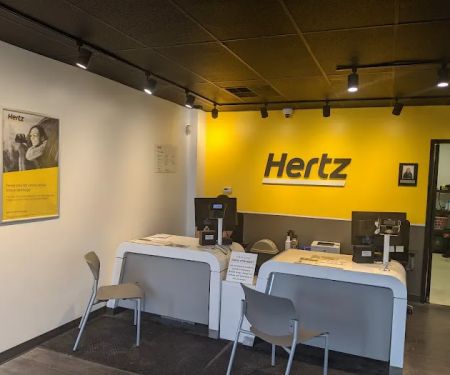 Hertz Car Rental - Omaha - Central Omaha Hle