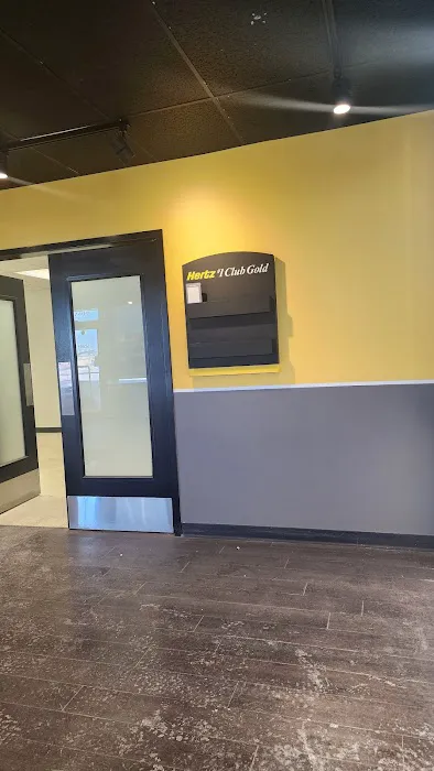 Hertz Car Rental - Omaha - Central Omaha Hle Picture 6