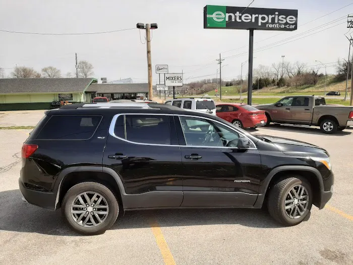 Enterprise Rent-A-Car Picture 2