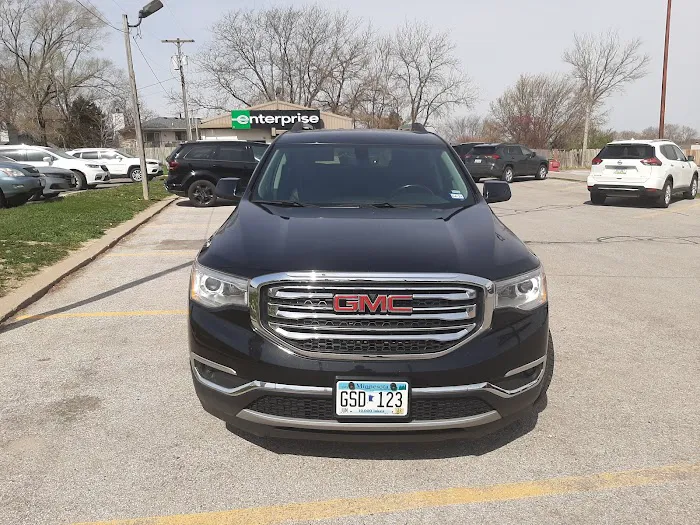 Enterprise Rent-A-Car Picture 3