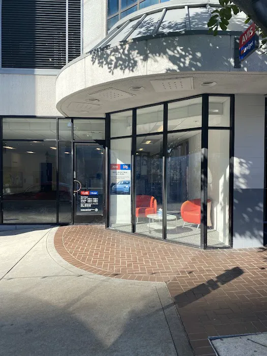 Avis Car Rental Picture 9