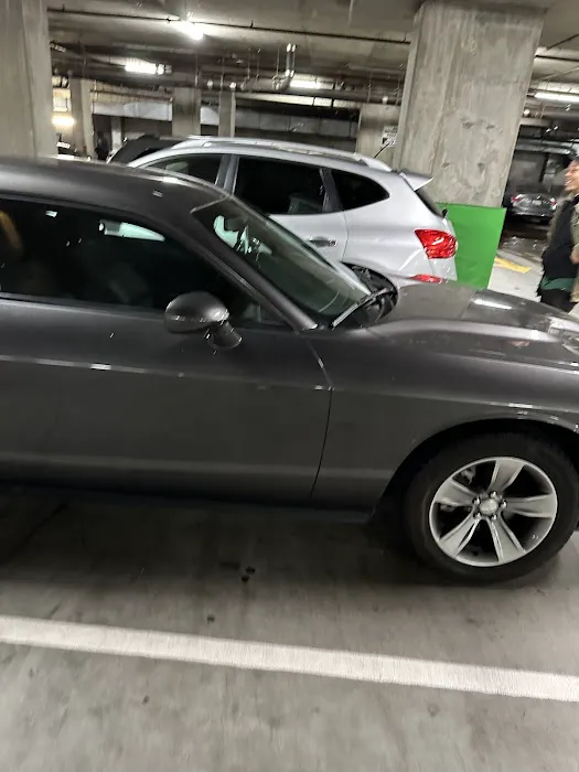 Enterprise Rent-A-Car Picture 8