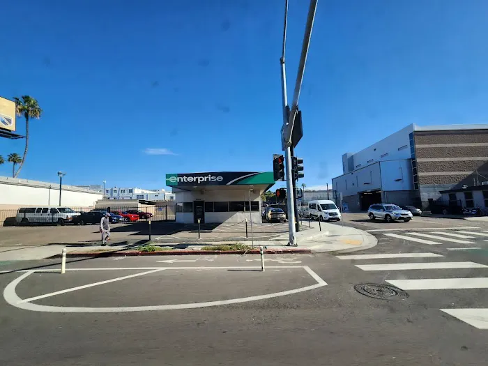 Enterprise Rent-A-Car Picture 3