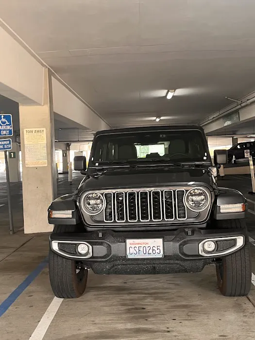 Dollar Car Rental - San Diego International Airport Picture 3