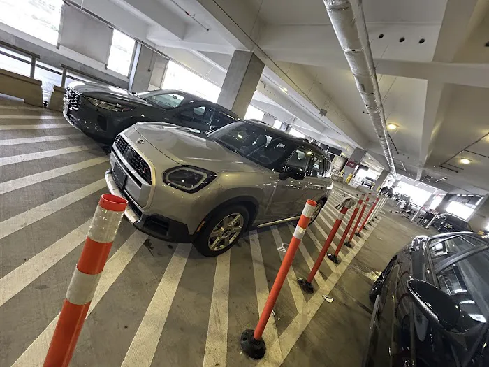 SIXT Rent a Car San Diego Int Airport Picture 3