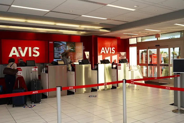 Avis Car Rental Picture 2