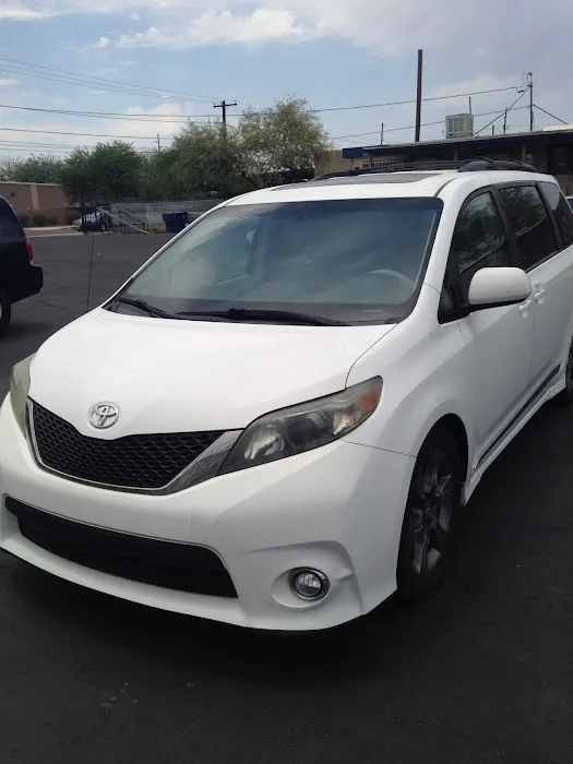 Tucson Auto Rental & Sales Picture 3