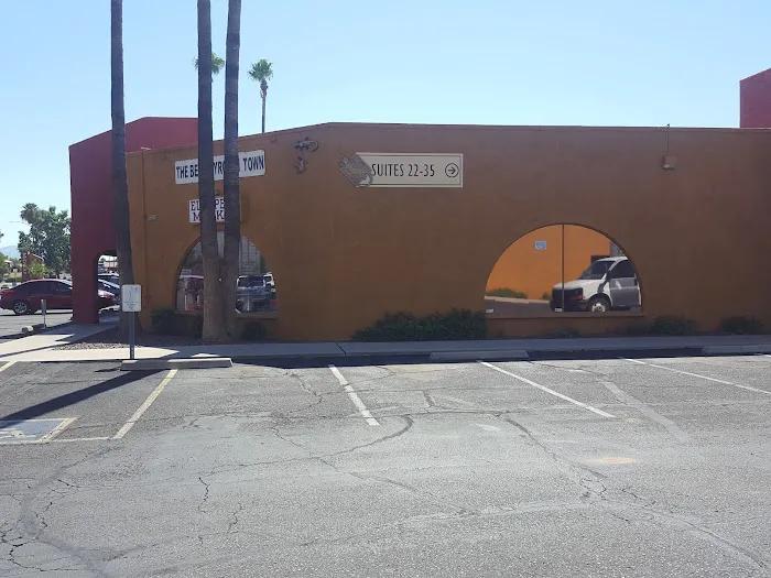 Hertz Car Rental - Tucson - East Speedway Boulevard Picture 5
