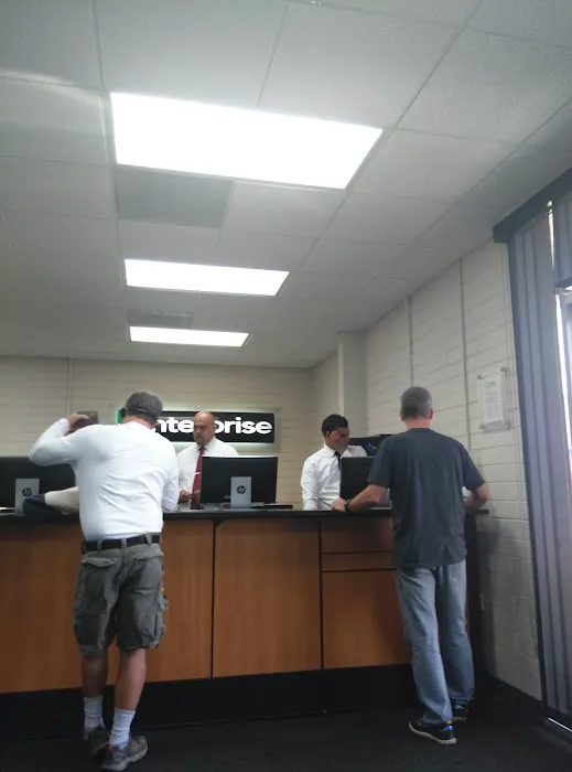 Enterprise Rent-A-Car Picture 2