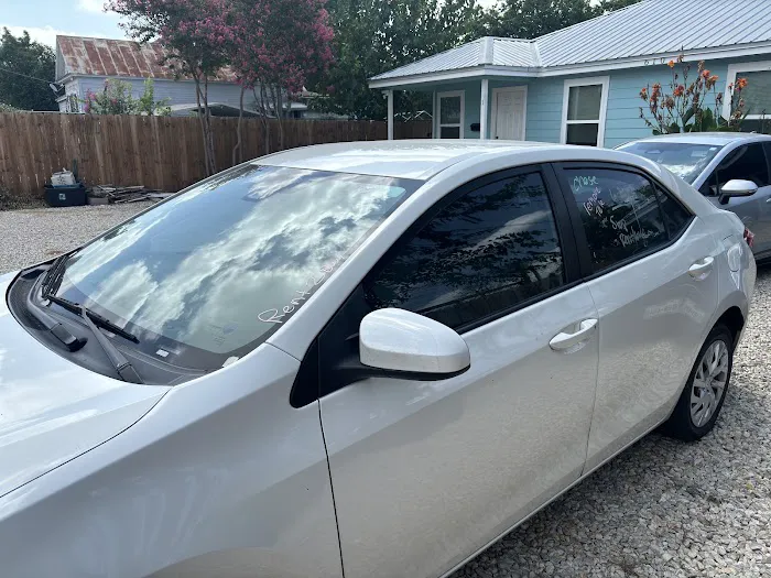 Hertz Car Rental - San Antonio - San Pedro Avenue Picture 1