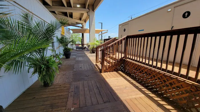 Hertz Car Rental - San Antonio - San Pedro Avenue Picture 7