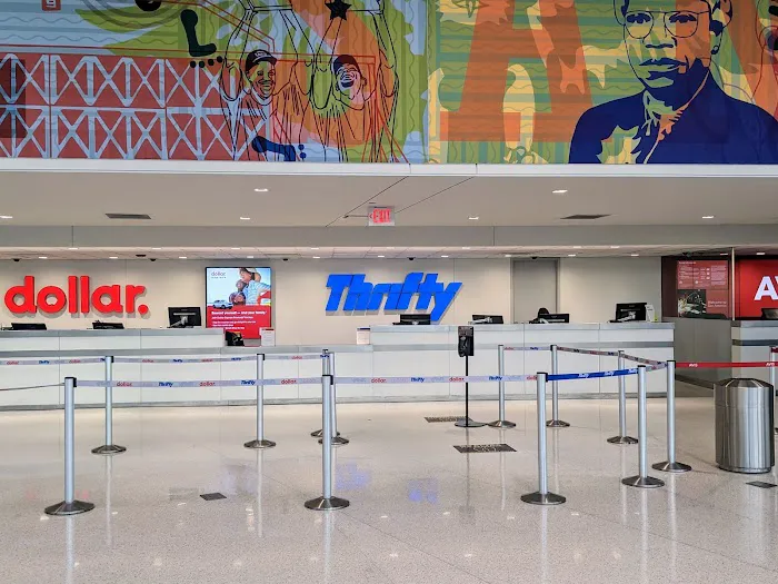 Thrifty Car Rental - San Antonio International Airport Picture 3