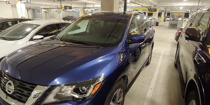 Hertz Car Rental - San Antonio - San Antonio International Airport (SAT) Picture 6