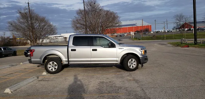 Enterprise Rent-A-Car Picture 6