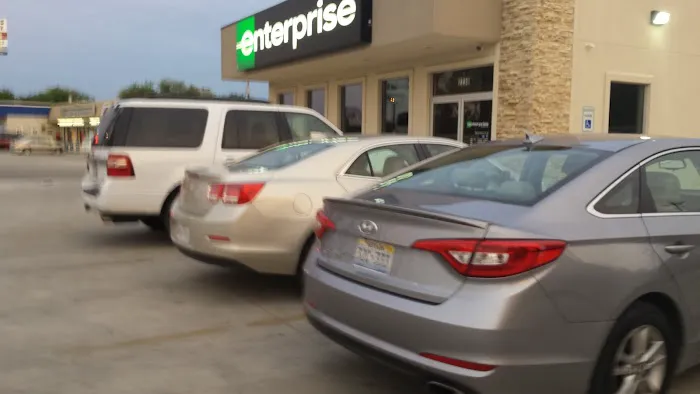 Enterprise Rent-A-Car Picture 3