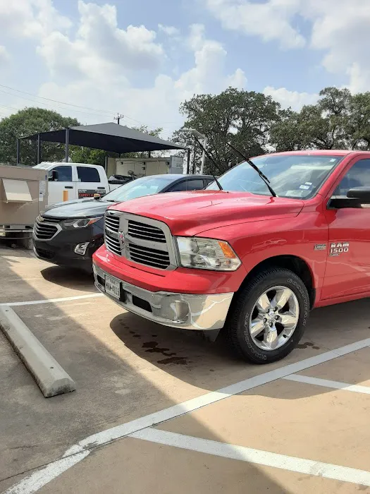 Enterprise Rent-A-Car Picture 9