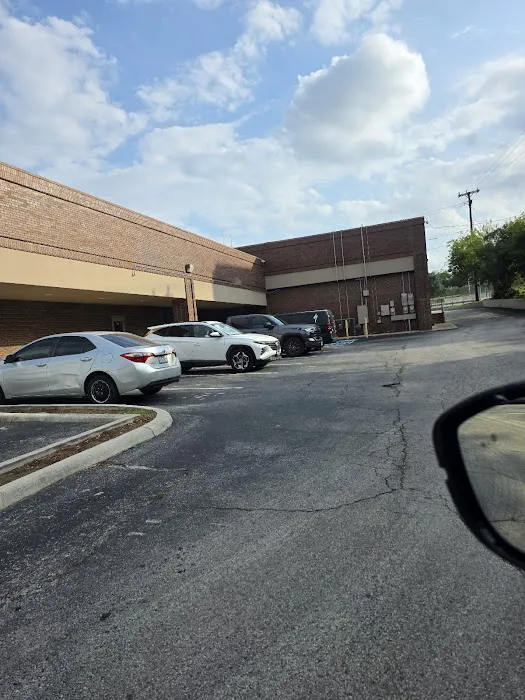 Enterprise Rent-A-Car Picture 4