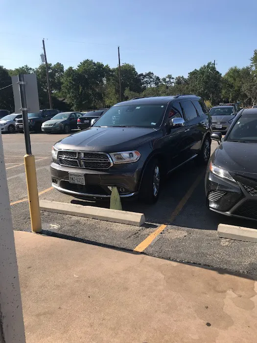 Enterprise Rent-A-Car Picture 1