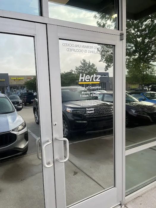 Hertz Car Rental - Austin - South Austin Hle Picture 4