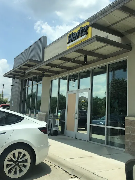 Hertz Car Rental - Austin - South Austin Hle Picture 5