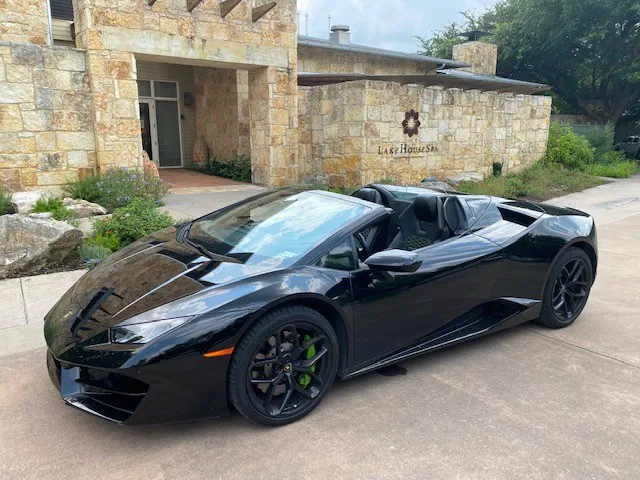 Luxury Car Rentals of Texas Picture 3