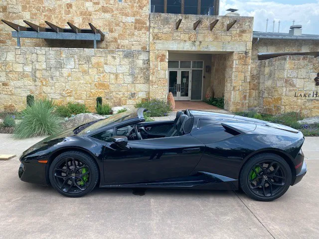Luxury Car Rentals of Texas Picture 8