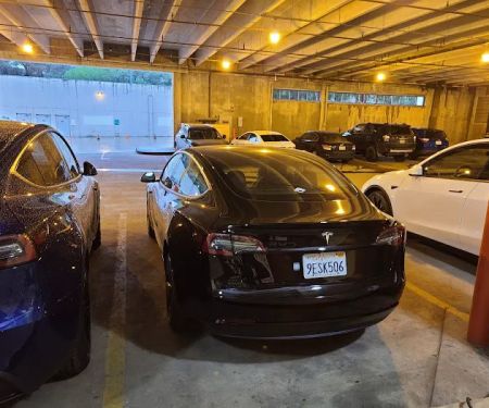 UFODRIVE: 24/7 Car Rental - Downtown Austin