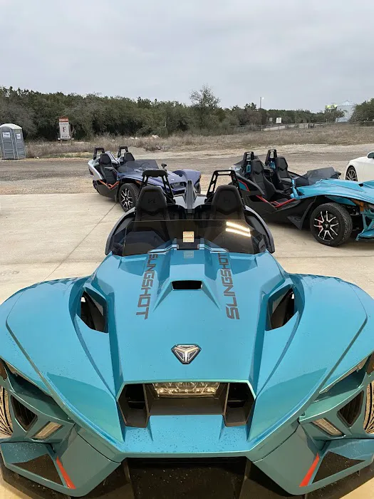 Slingshot Rentals R Us Picture 9