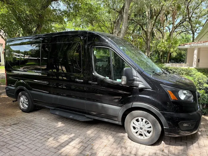 Bandago Van Rental Picture 2