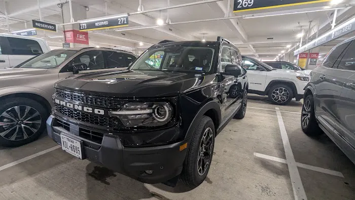 Hertz Car Rental - Austin - Austin-bergstrom International Airport (AUS) Picture 4