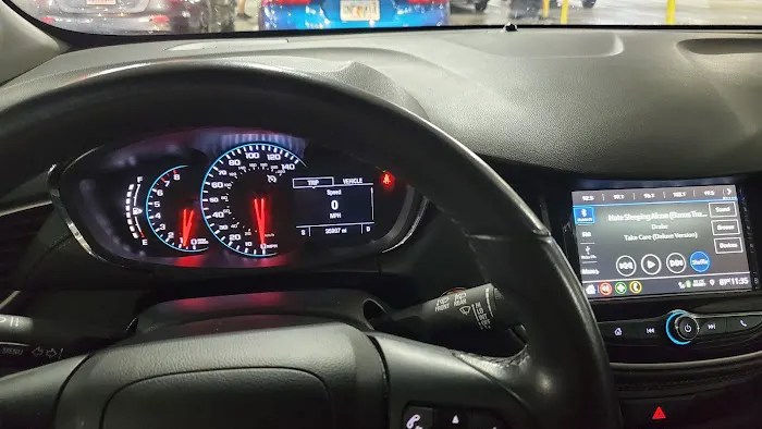 Hertz Car Rental - Austin - Austin-bergstrom International Airport (AUS) Picture 7