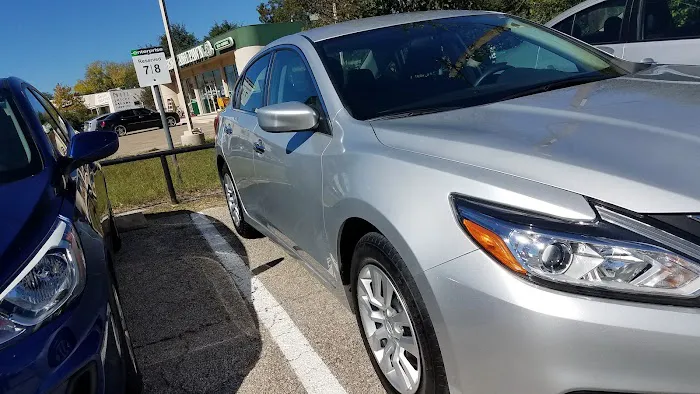 Enterprise Rent-A-Car Picture 9