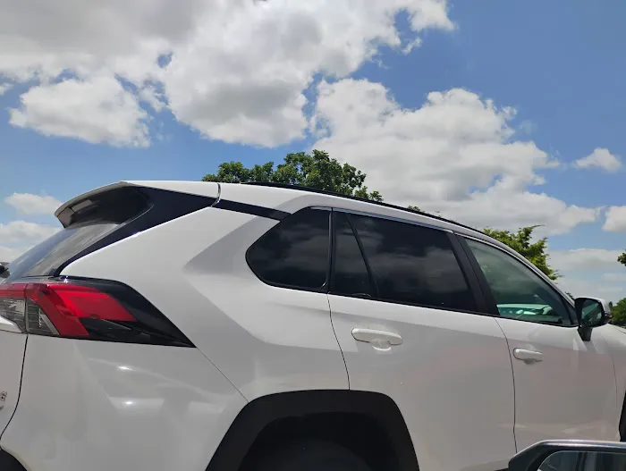Avis Car Rental Picture 7