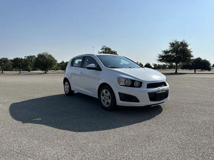 Enginelity - Long-Term Car Rental in Austin TX Picture 1