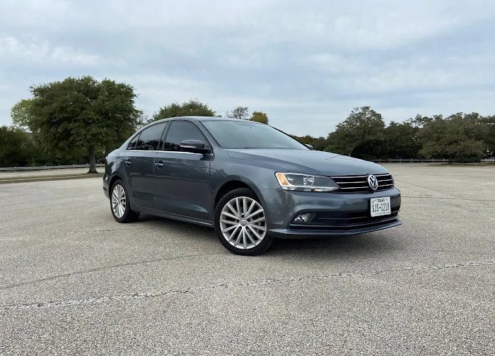 Enginelity - Long-Term Car Rental in Austin TX Picture 7