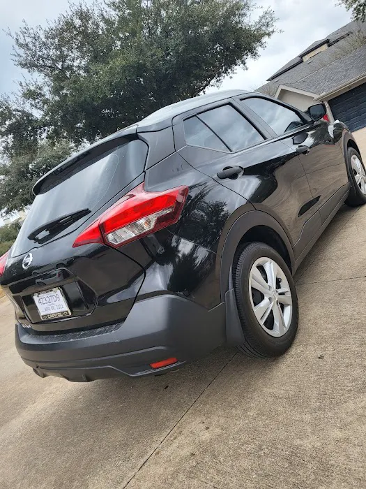 Dimmples Car Rentals Picture 9