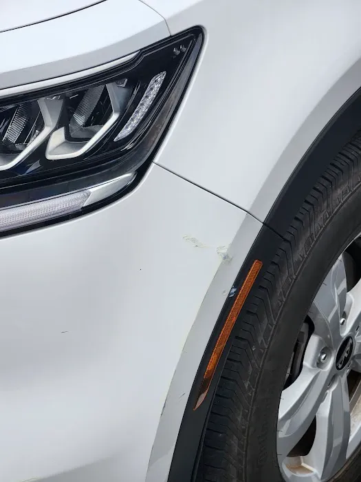 Avis Car Rental Picture 5