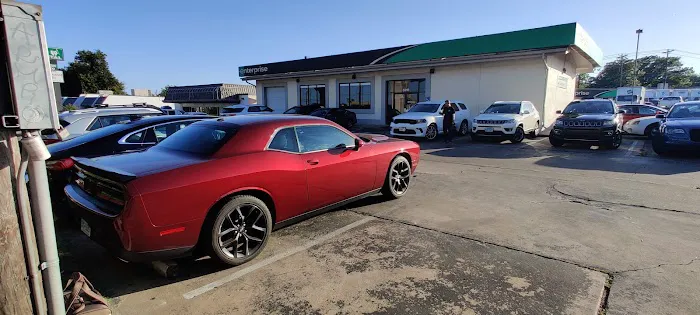 Enterprise Rent-A-Car Picture 2