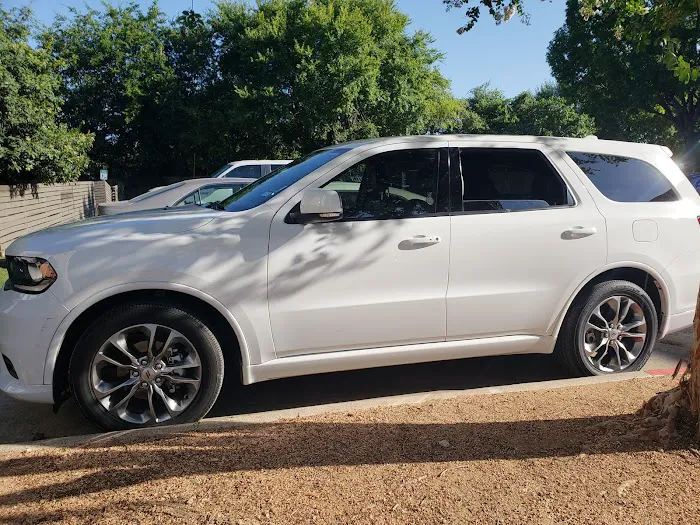 Avis Car Rental Picture 8