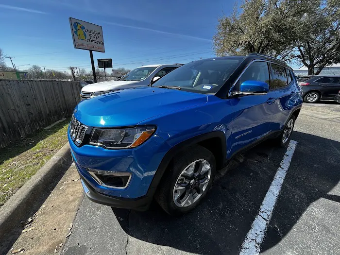 Budget Car Rental Picture 3