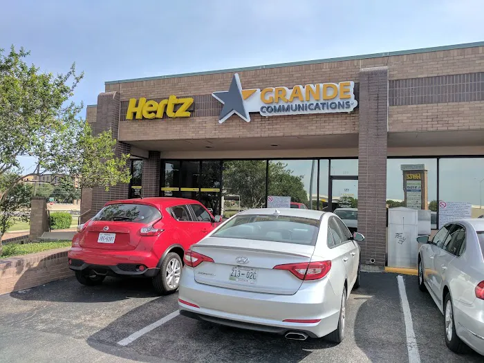 Hertz Car Rental - Austin - W Anderson Lane Picture 9