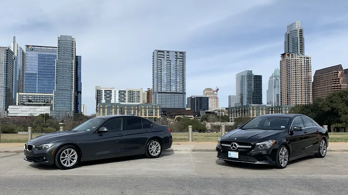LUX Auto Haus Car Rental Picture 2