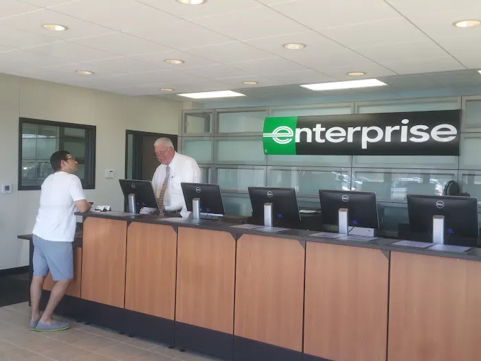 Enterprise Rent-A-Car Picture 2