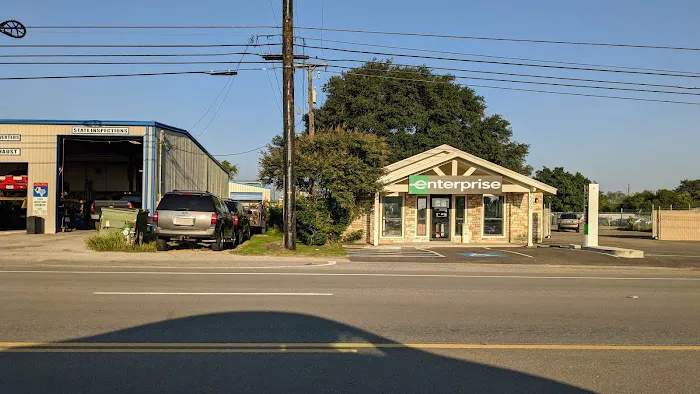 Enterprise Rent-A-Car Picture 3