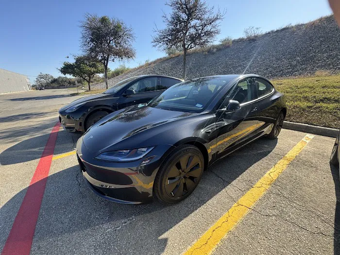 TeslaRents Picture 1