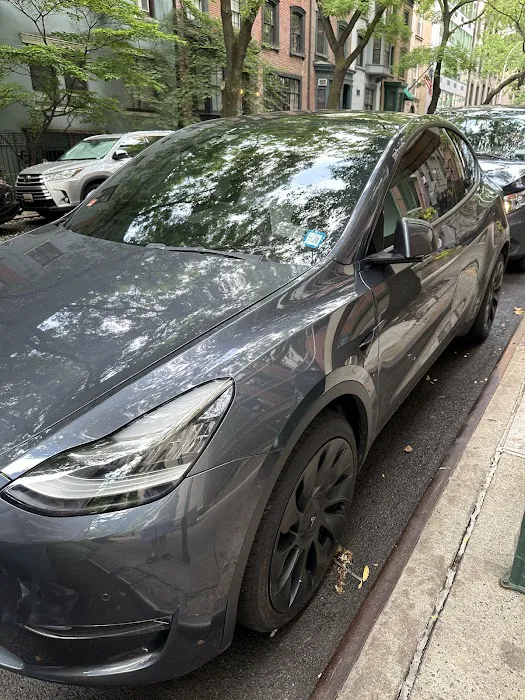 TeslaRents Picture 6