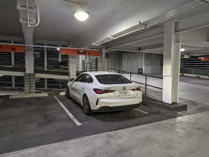 SIXT Rent a Car New York City Battery Park Picture 4